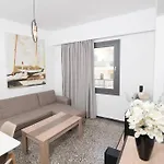 Downtown Sunny Apartment